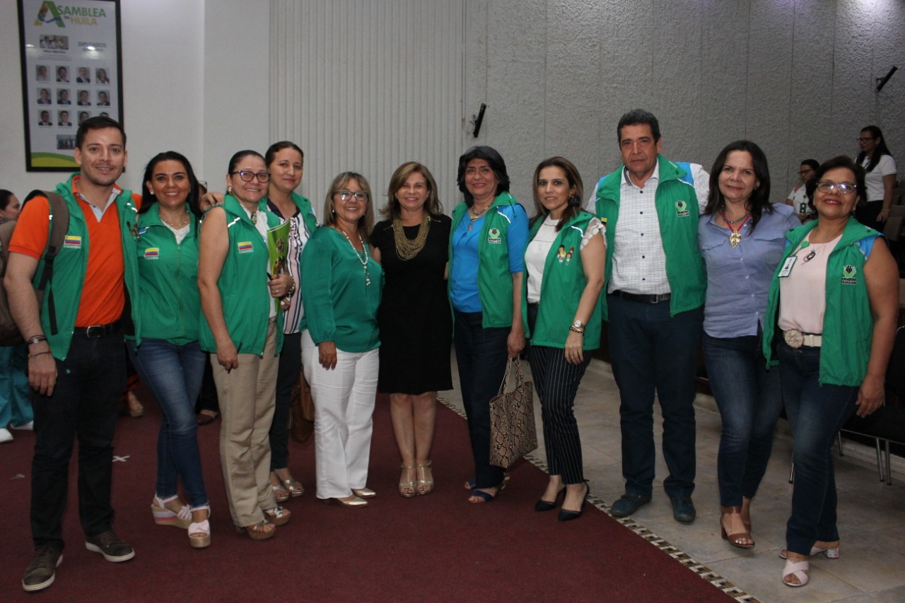 Oscar Walteros, Lisa Rosso, Herly Castañeda, Karol Sánchez, Fanny Tovar, Luz Elena Gutiérrez, María Leidy Perdomo, Claudia Vidal, Carlos Cortés, Irma Almario y Leidy Castro.